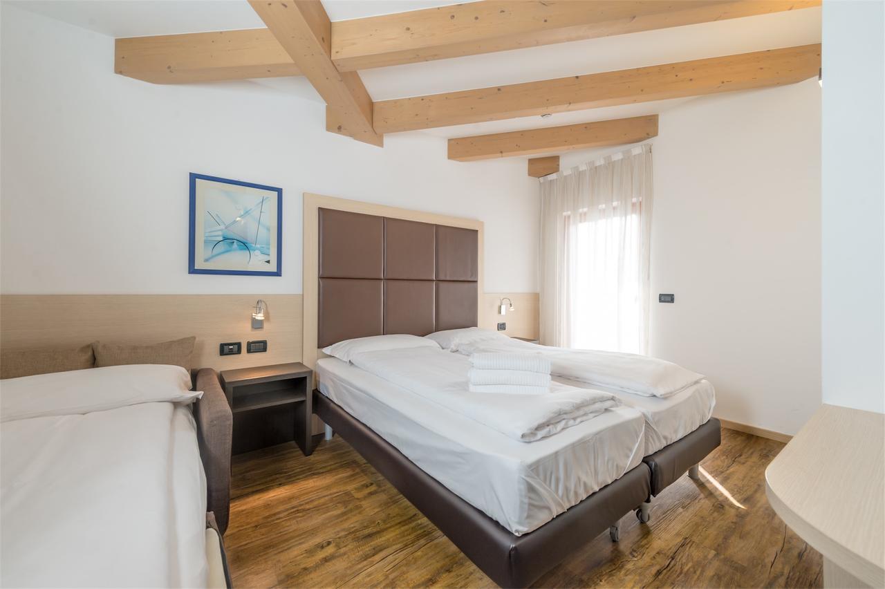 Villa Cameras Room And Breakfast Mori Exteriér fotografie